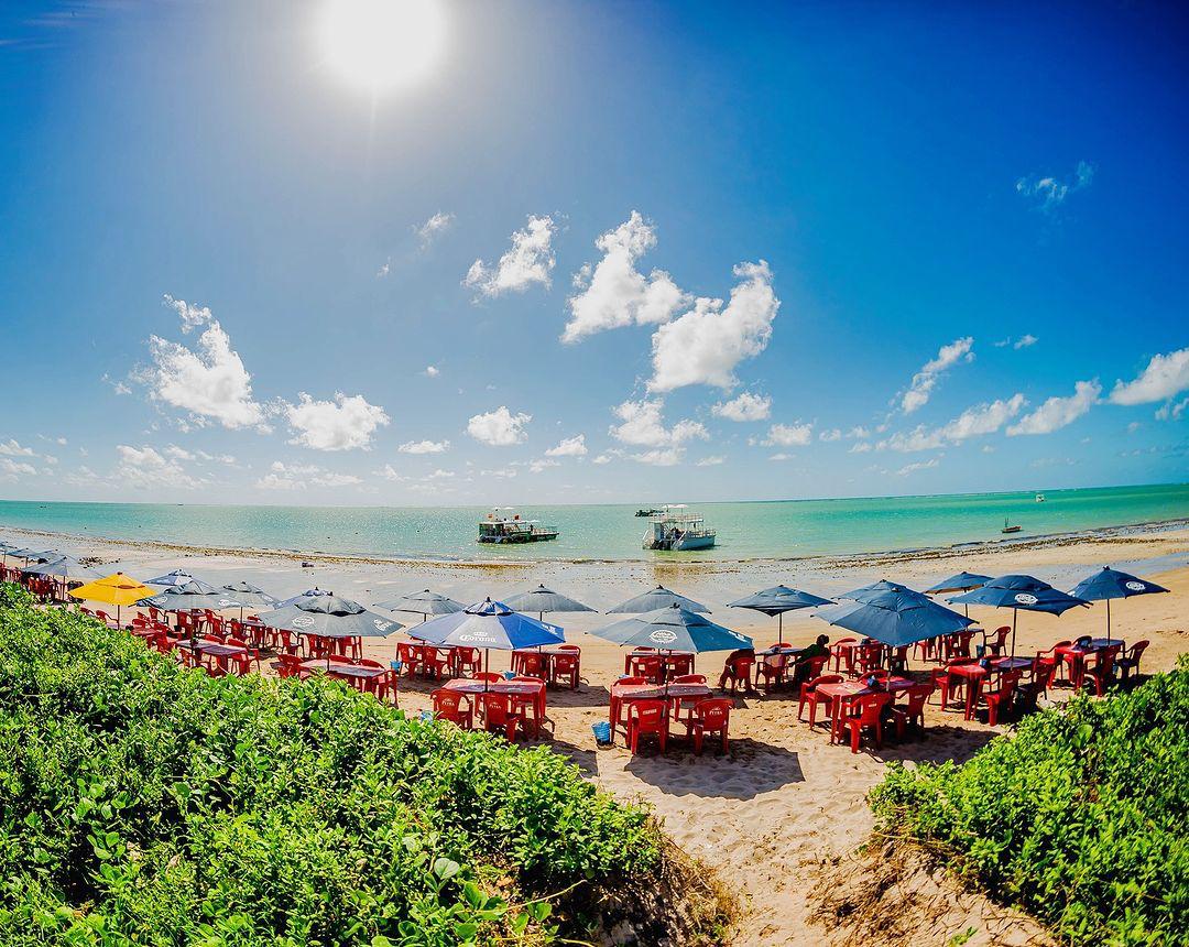 Praia De Areia Dourada
